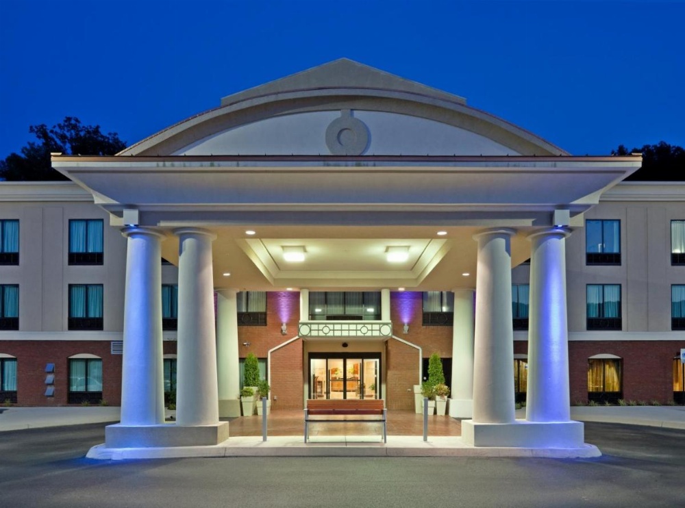 Holiday Inn Express Hotel & Suites Harriman Image 37